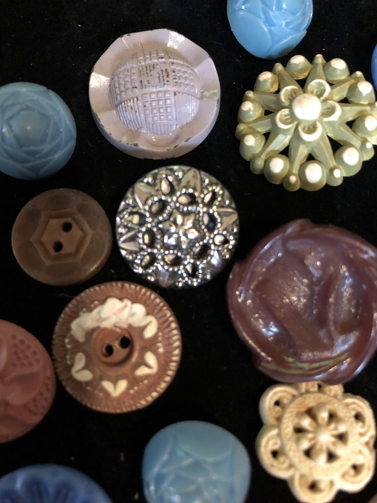 Rare Antique Buttons, Lot Of 18, Flowering