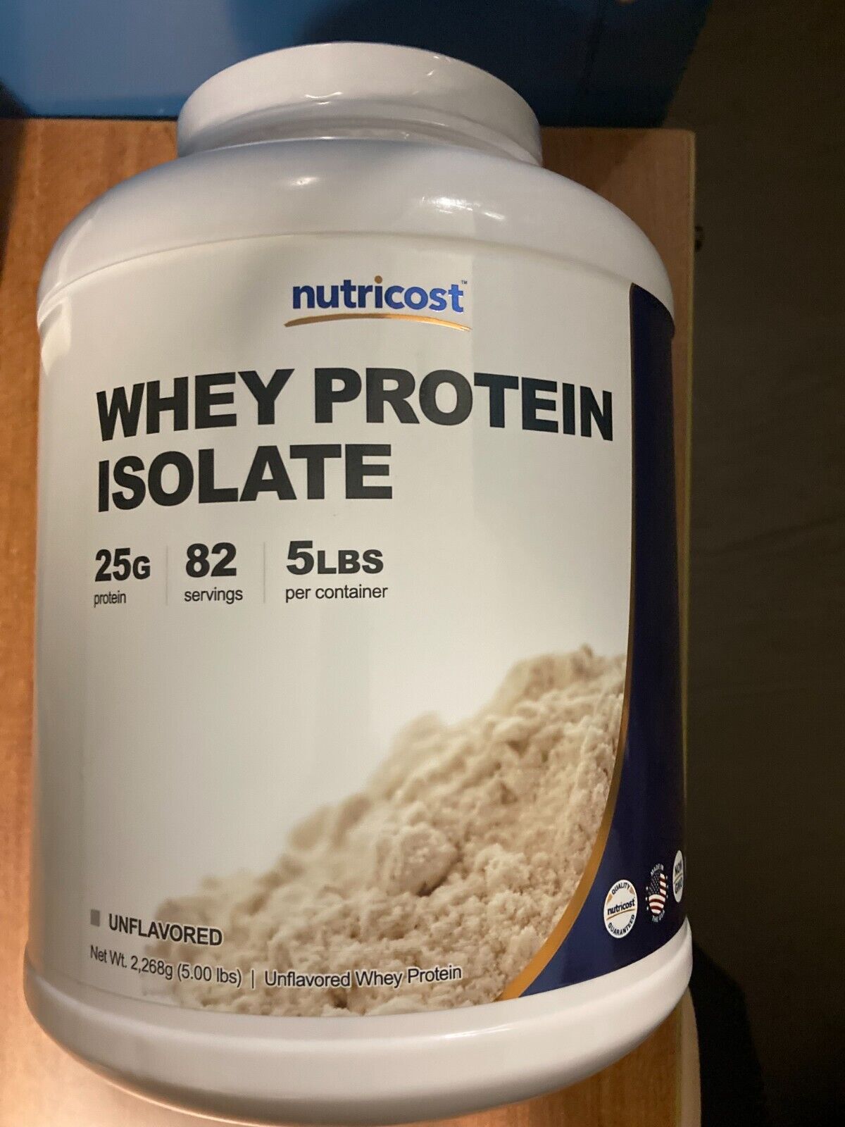 Nutricost Whey Protein Isolate 5 lbs 82 Servings Unflavored 