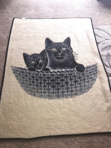 Vtg Biederlack Reversible Blanket Cat Kittens In A Basket West Germany 56X77 EUC