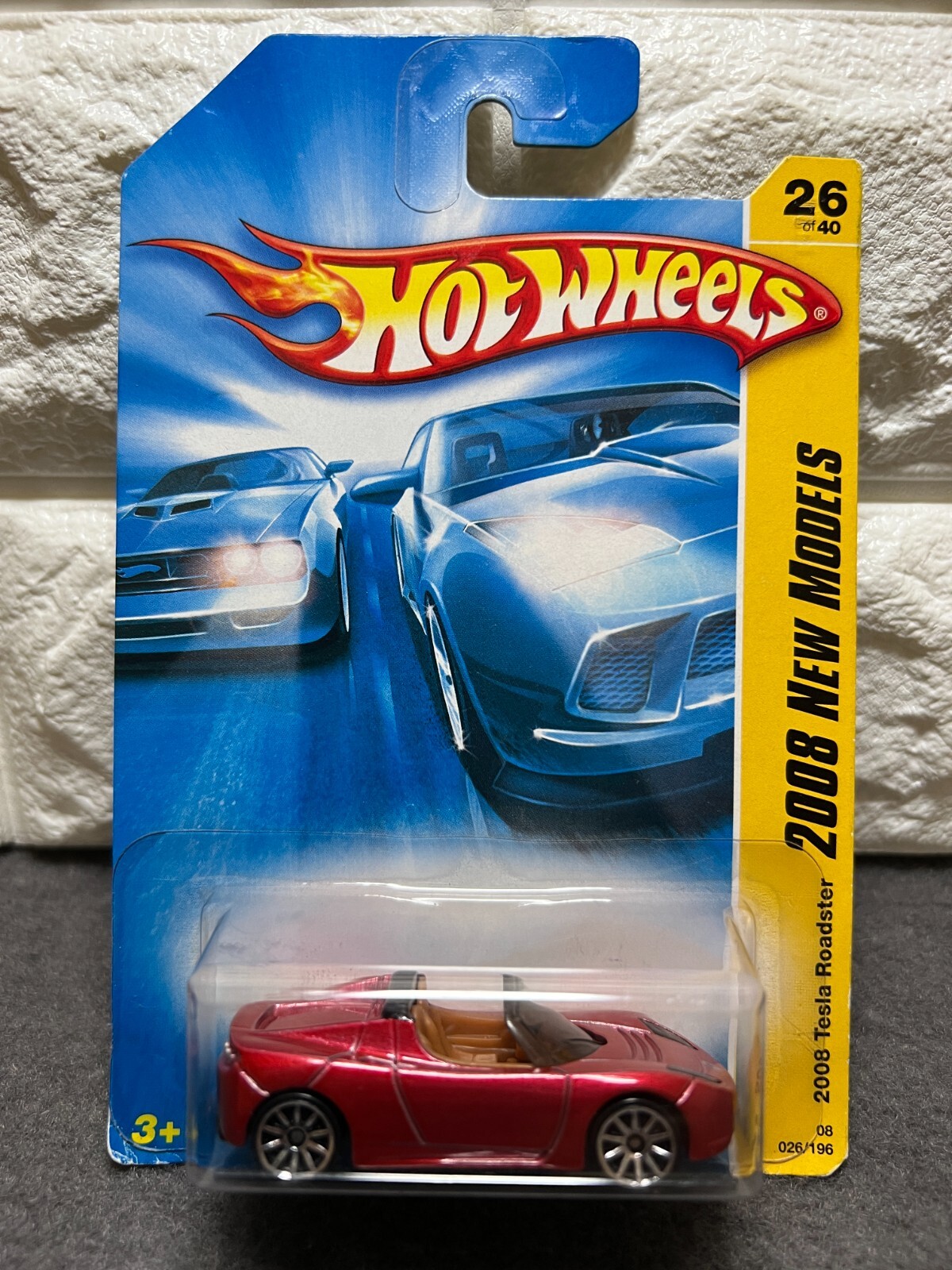 Hot Wheels 2008 New Models 26/40 2008 Tesla Roadster 026/196