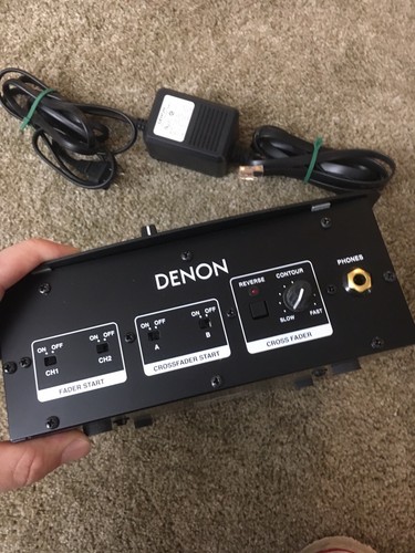 Denon DNX-120 Mixer.