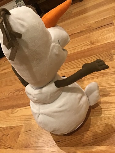 Disney Frozen Ultimate Olaf Sings Dances by Just Play Works 18