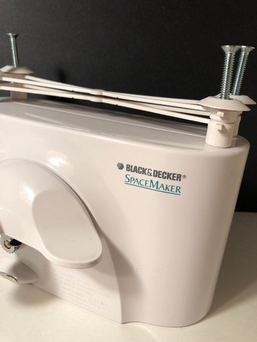 Black & Decker Spacemaker EC75 Type 1 Under Cabinet Electric Can Opener White