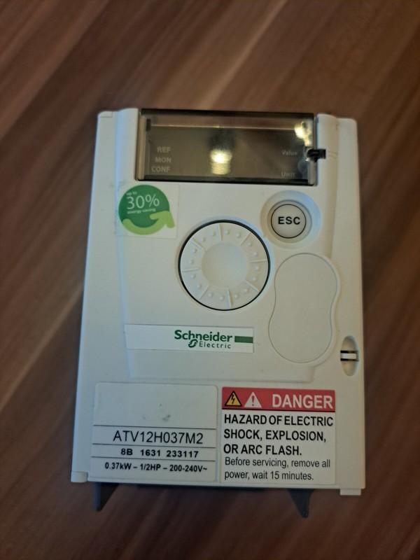 Schneider Electric Altivar Atv12h037m2 Frequenzumrichter 0,37kw Inverter