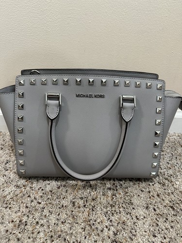 MICHAEL KORS グレー手袋 264151511.jpg