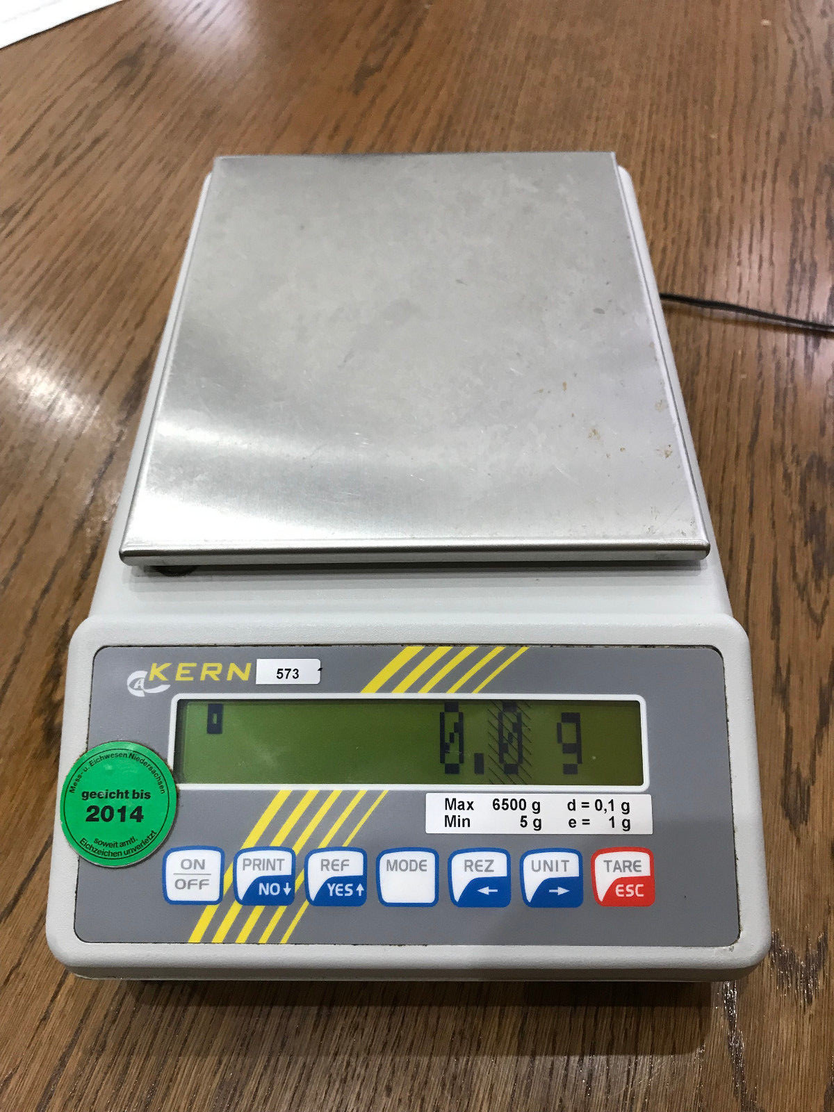 Apothekerwaage Kern 573 Präzisionswaage bis 6.500g (0,1g genau)