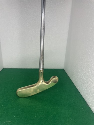 acushnet bullseye putter john reuter jr (original Grip And Shaft 35in)