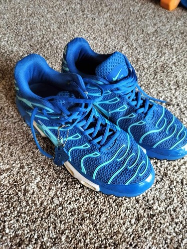 Nike Air Max Tn Men's size 10 blue Tennis Shoe Extremely Nike Air Max Tn Men's size 10 blue Tennis Shoe Extremely