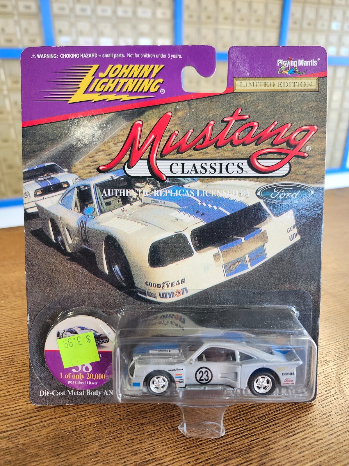 1975 Ford Mustang II Cobra II ミニカー 1975 Ford Mustang Cobra II Racer w/ Game Token, Monopoly