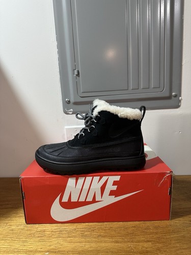 Women's Multi Size Nike Woodside Chucka 2 ACG Black