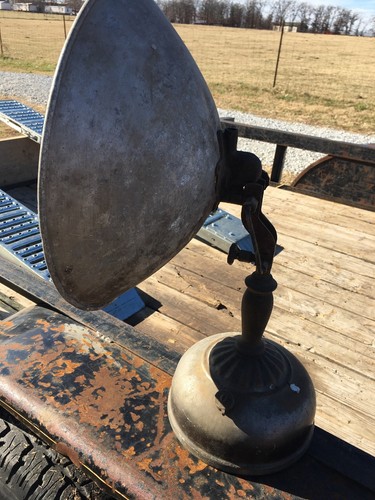 Vintage COLEMAN QUICK LITE Gas Lamp 