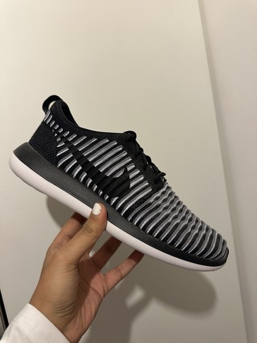 nike roshe 2 flyknit v2 black