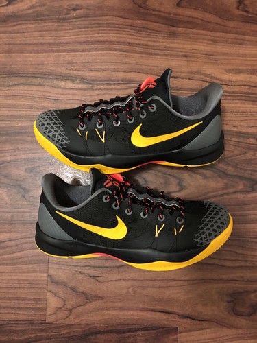 Zoom Kobe Venomenon4 コービー Nike Zoom Kobe Venomenom 4 'Kung-Fu' Men's Size 10 US