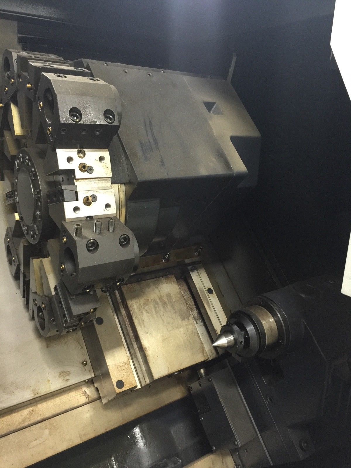 NEW DOOSAN PUMA 300C CNC LATHE WITH AIR CHUCK  