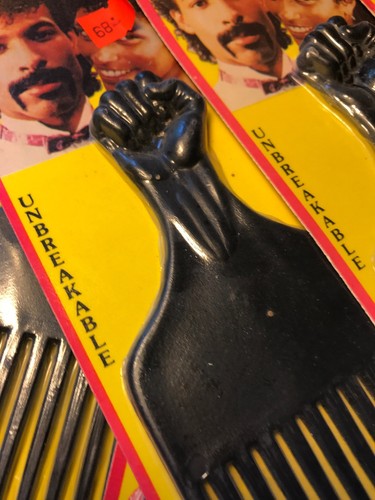 30 Vintage 6.5” Nylon Black Pics Pik Freedom Comb Cornell #825 NOS Packaged