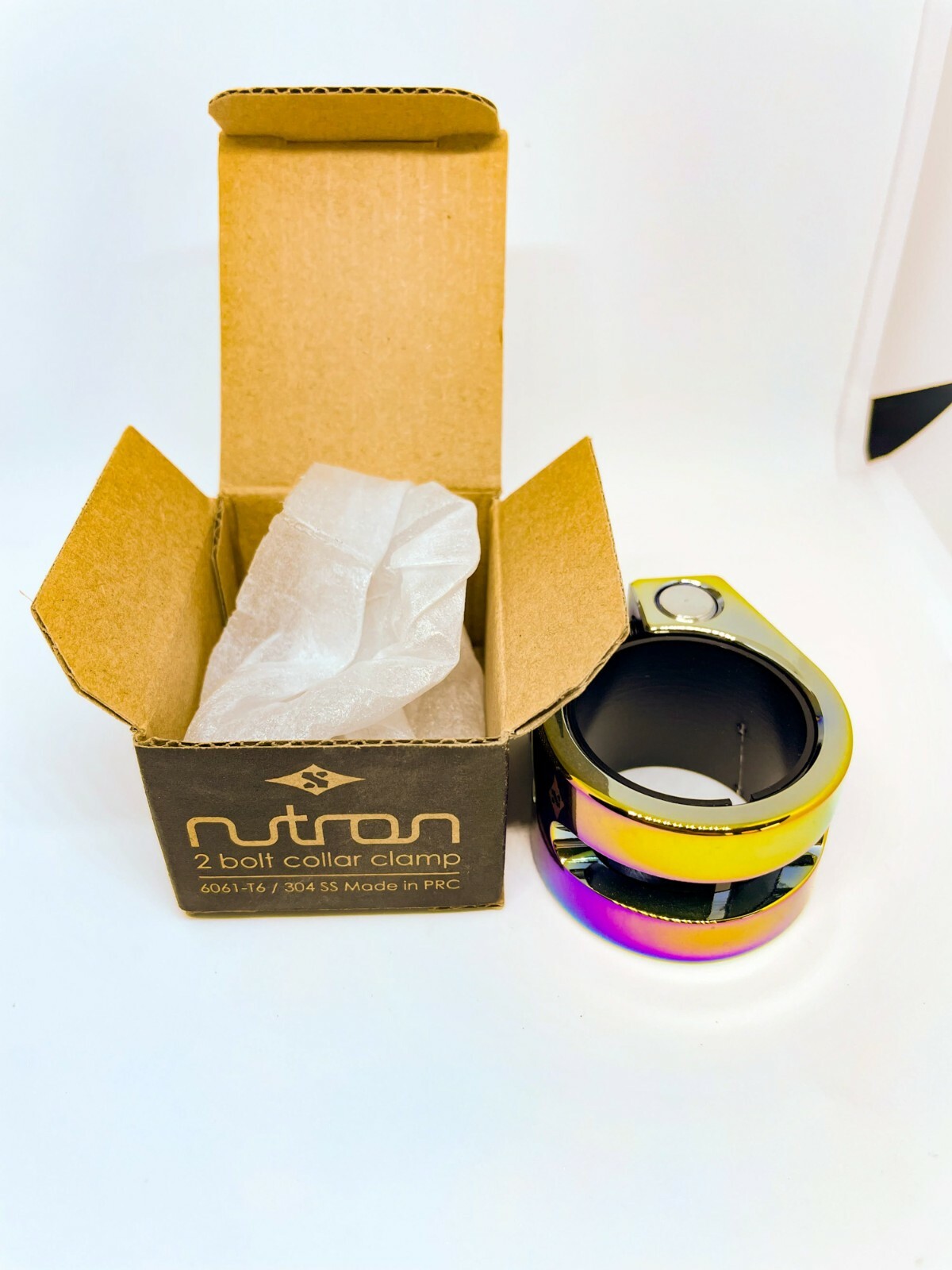 SACRIFICE NUTRON 2 BOLT COLLAR CLAMP - NEO CHROME
