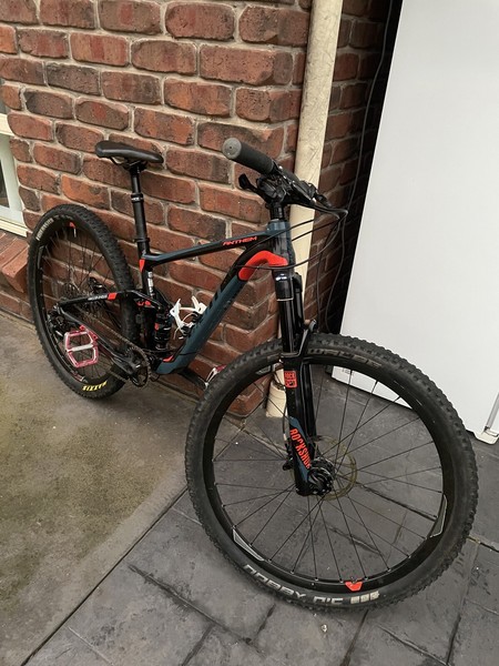 Giant Anthem 2016 | Men's Bicycles 