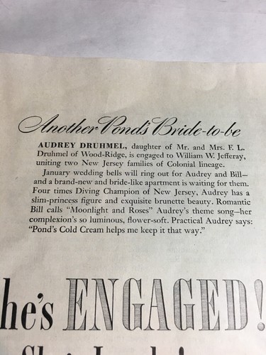 1942 Ponds Cold Cream Audrey Druhmel Photo Vintage Print Ad Retro Bath Decor C1