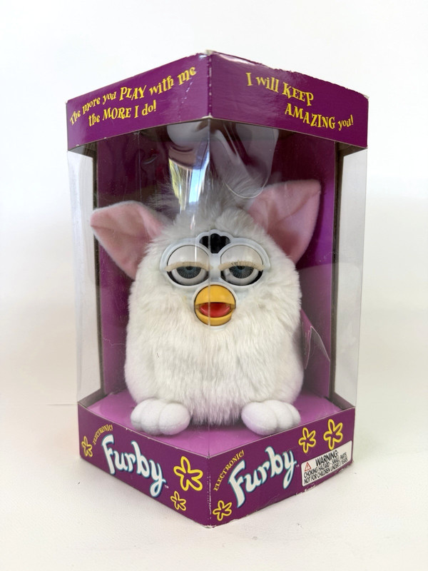 Vintage Furby 1998 White Blue Eyes Snowball New Sealed Model