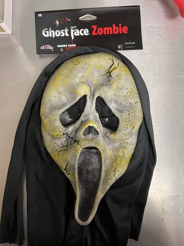 Brand New! Ghostface Zombie Scream Mask Fun World Billy
