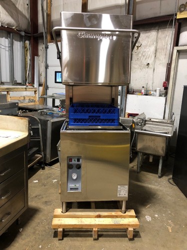 CHAMPION DH5000 COMMERCIAL DOOR TYPE DISHWASHER SCRATCH AND DENT