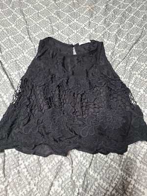 Acemi  black sleeveless top blouse missing size tag see pics for measure 
