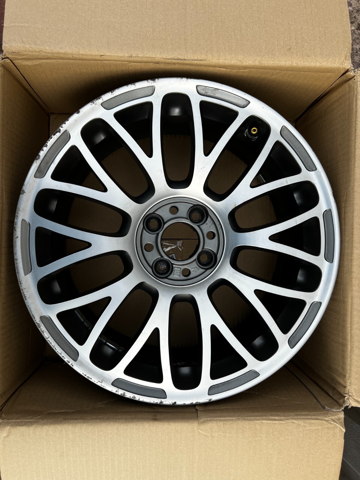 _57.JPG?set_id=880000500F