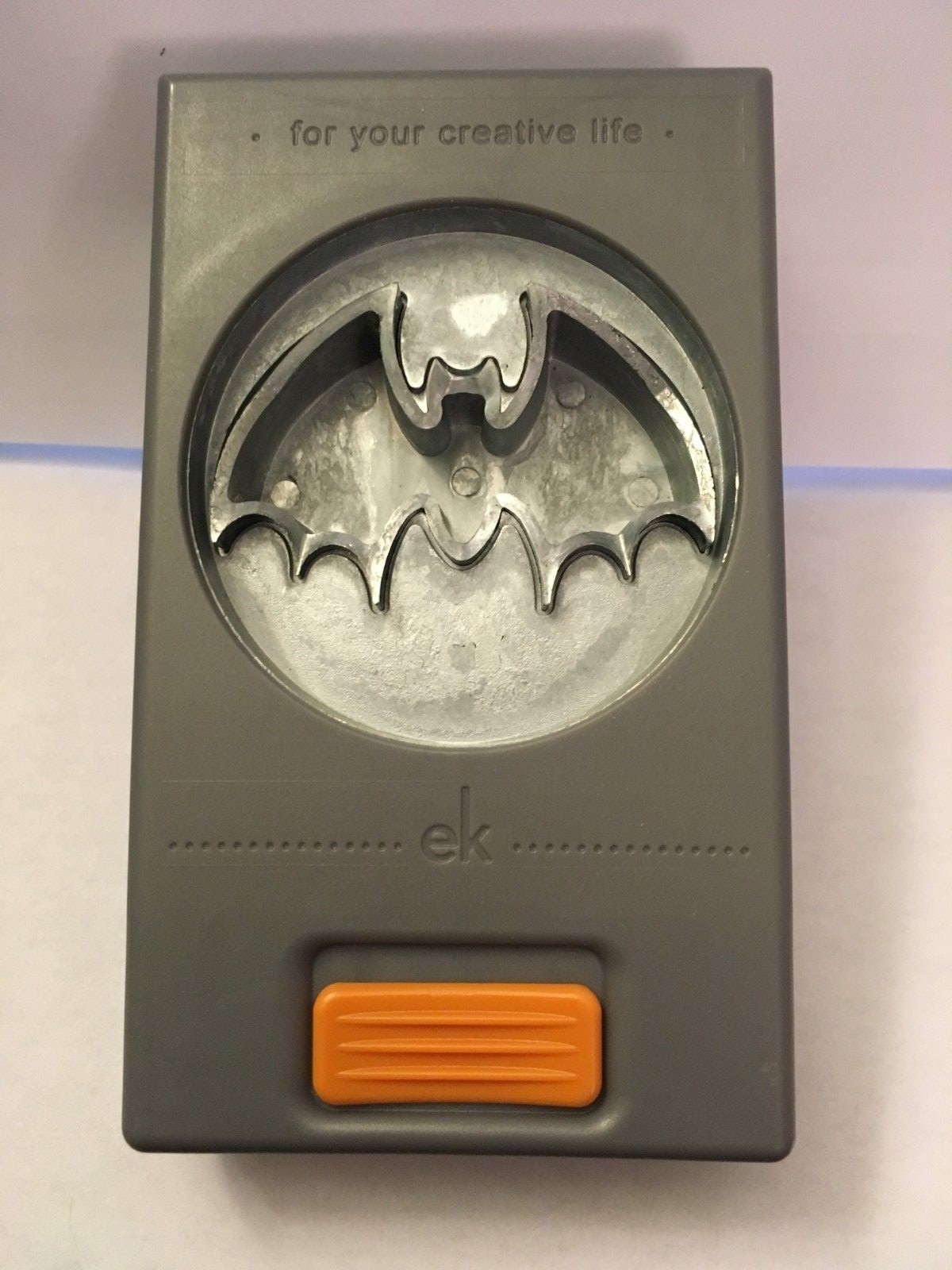 STAMPIN UP EK SUCCESS MARTHA STEWART BAT XL PUNCH BARELY USED RETIRED HALLOWEEN