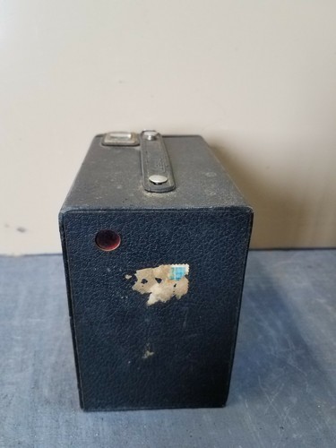 OLD Vintage Brownie Target Six-16 Camera