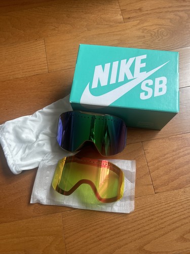 スキー・スノーボードアクセサリー nike dragon snowboard goggle Dragon NFX Snow Goggles with Removable Nose Guard