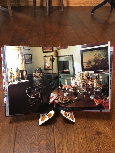 1970's Vintage Hard Cardboard 2 pc Cookbook holder display arms orange floral