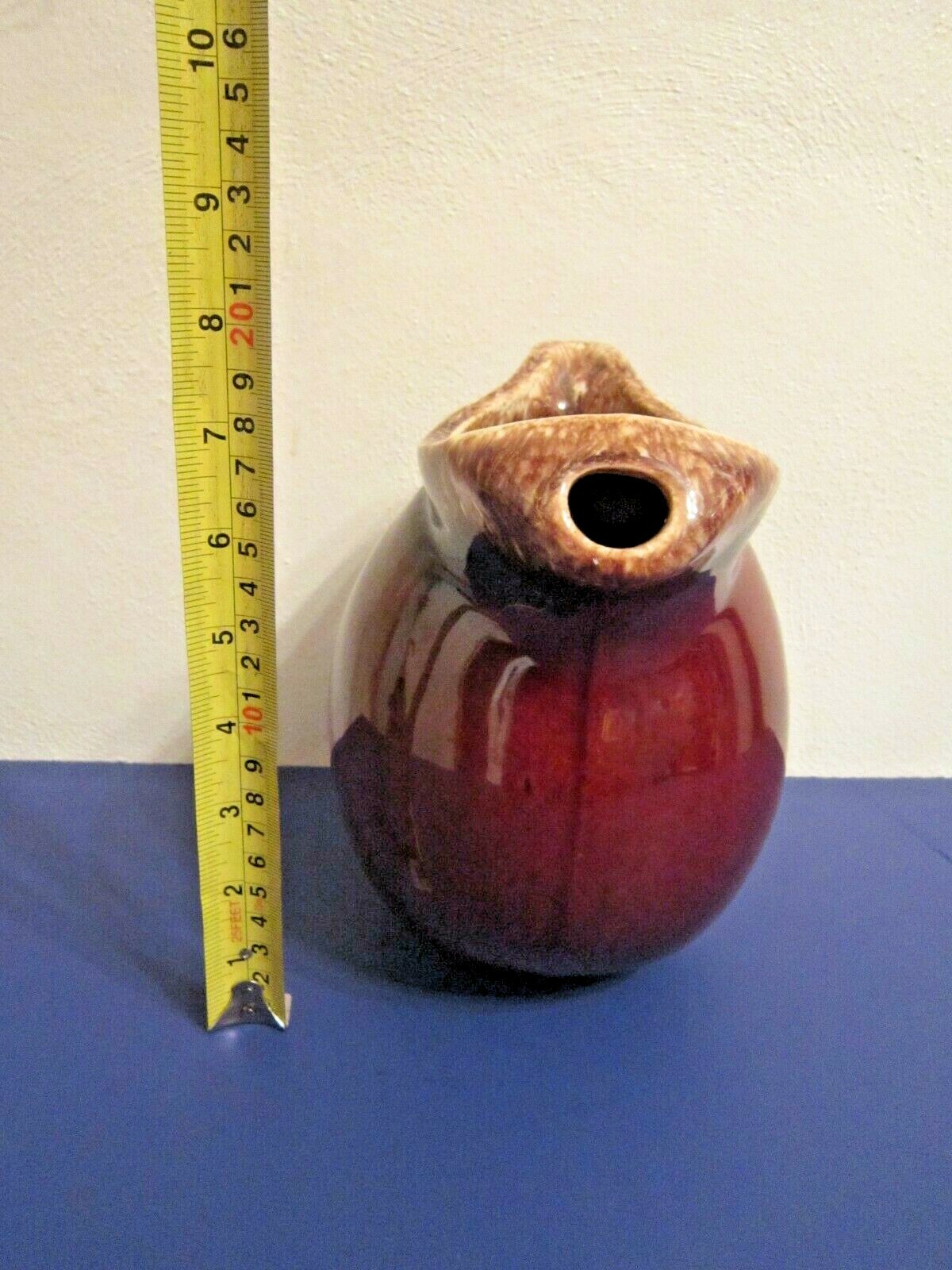 Vintage Hull USA Mirror Glossy Brown Ice Lip Pitcher Pottery (2 Q)