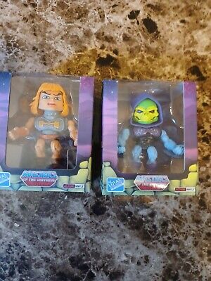 Action Vinyls Masters Of The Universe He-Man And Skeletor