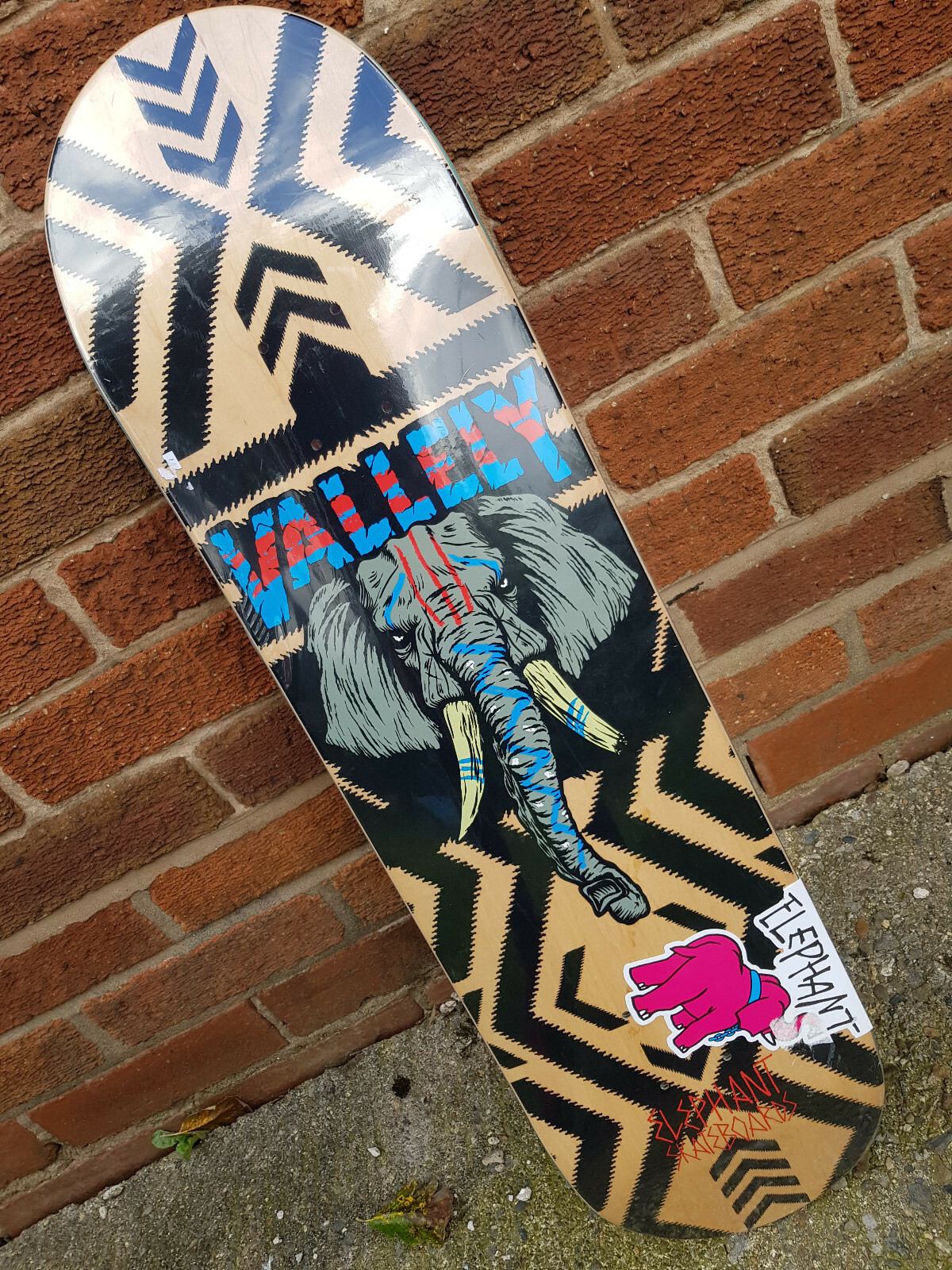 スケートボード KROOKED GUEST DECK MIKE VALLELY #2 KROOKED GUEST DECK MIKE VALLELY Limited edition of 150