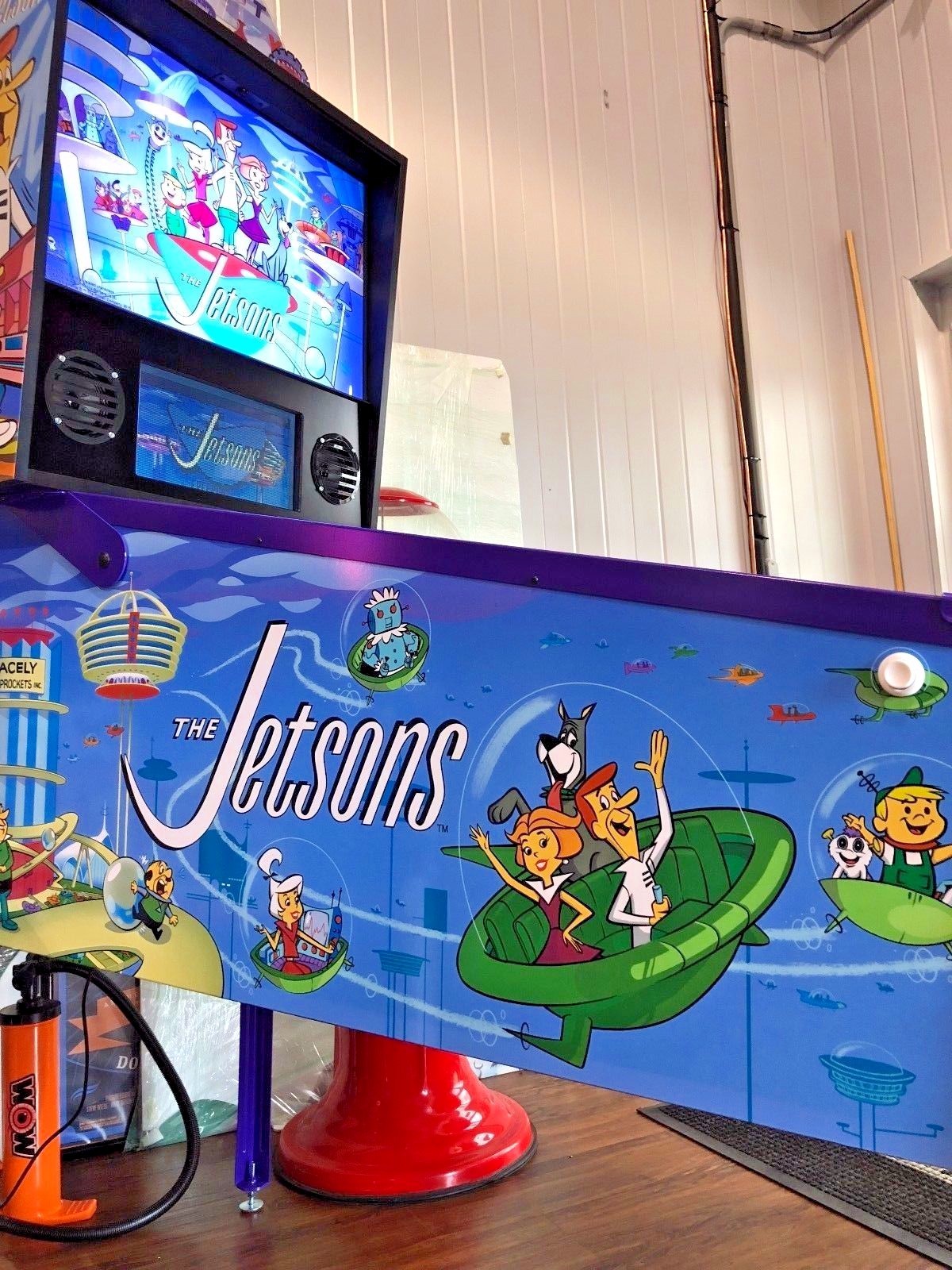 Jetsons Special Edition Pinball Machine 1 of 25 RARE!