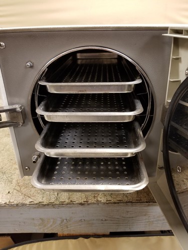 Tuttnauer EZ10 Autoclave