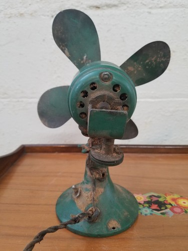 Vintage WORKING Small Electric Green Shop Fan 10 in.