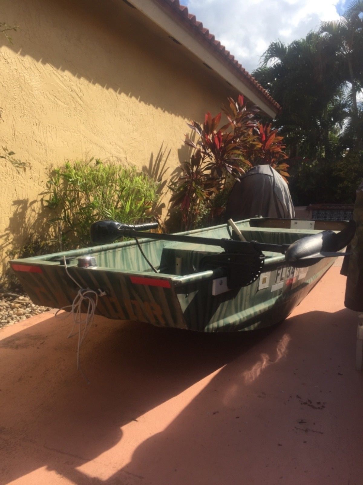 Bass Tracker 14’ Aluminum Boat w/ Outboarder, Trolling and More!
