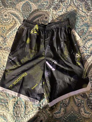 Reebok Pyro Training Shorts Kids Extra Large 14/16