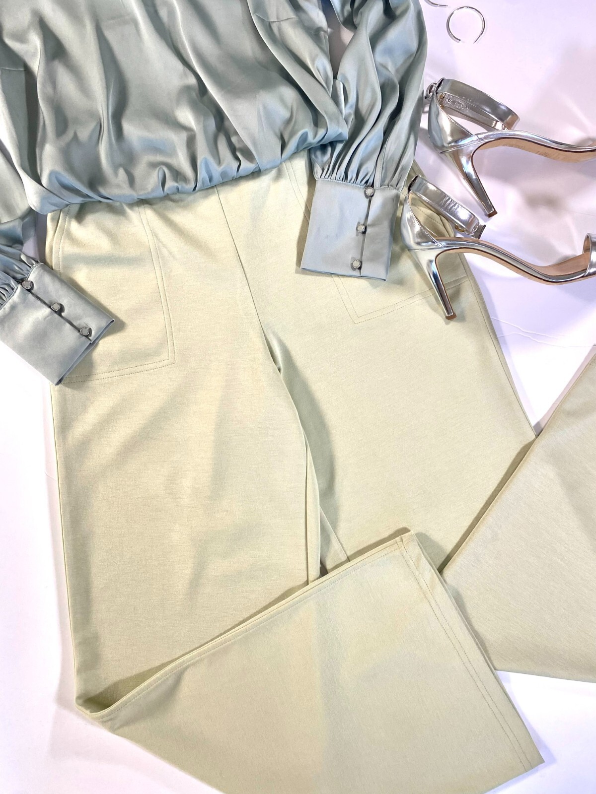 NEW with Tags Elie Tahari Wide Leg Pants Modal Softer Cotton