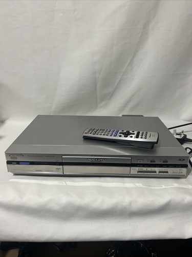 Panasonic DMR-E100H DVD-Recorder / 80GB HDD With Remote Panasonic DMR-E100H DVD-Recorder / 80GB HDD With Remote