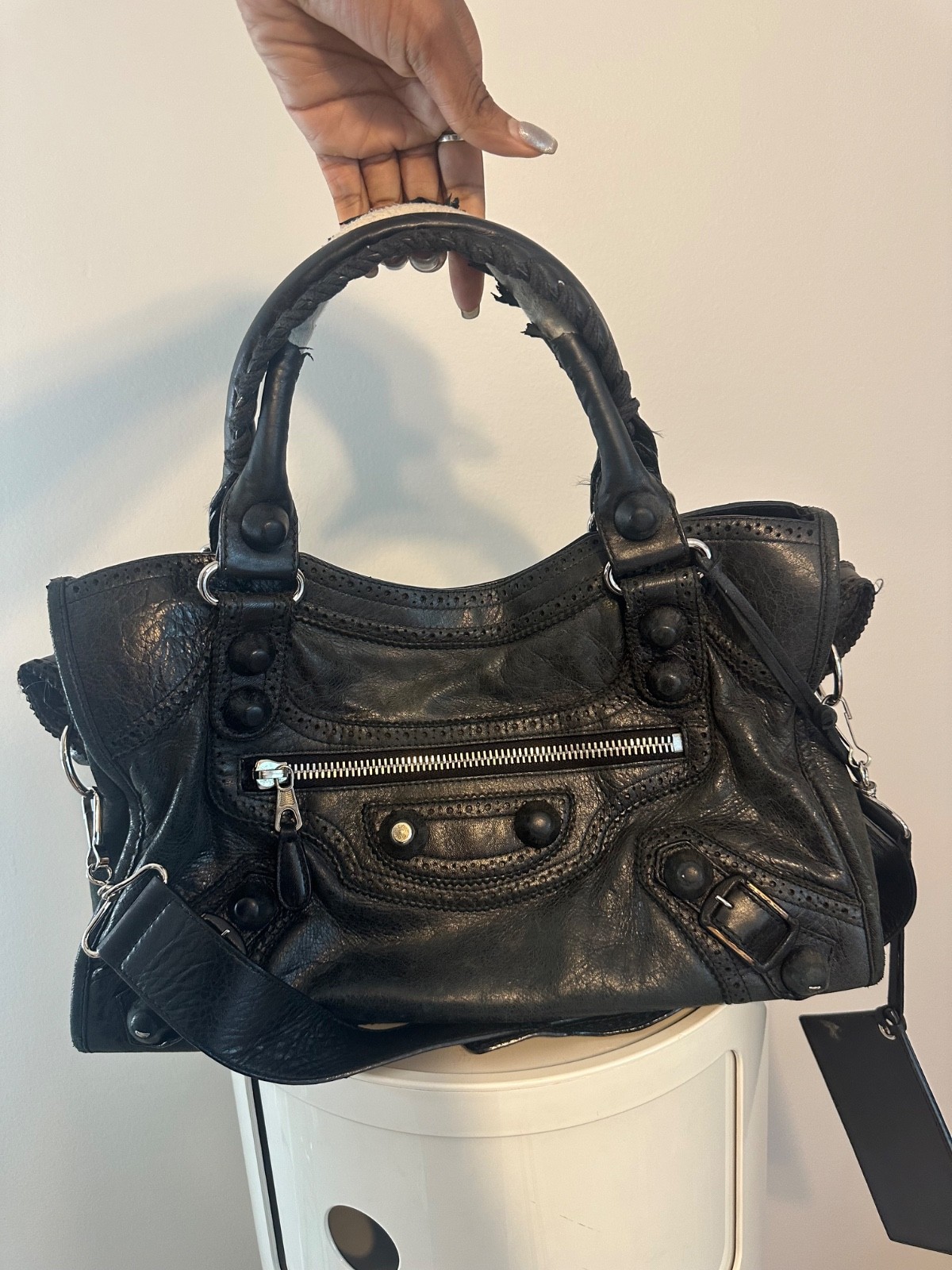 BALENCIAGA ブラックレザー　エブリデイ Balenciaga Black Leather Explorer XS Duffle Bag | Yoogi's Closet