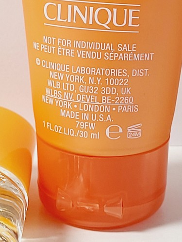 Clinique Happy Eau De Parfum 0.14oz +Perfumed Body Cream 1oz TRAVEL SIZE Set