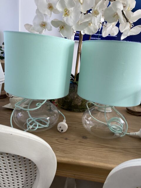 Lamps x2 bedside table lamps includes globes $7 each excellent cond