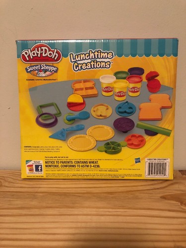 *NEW* Play-Doh Sweet Shoppe Lunchtime Creations Food Set - with 5 Cans of Dough