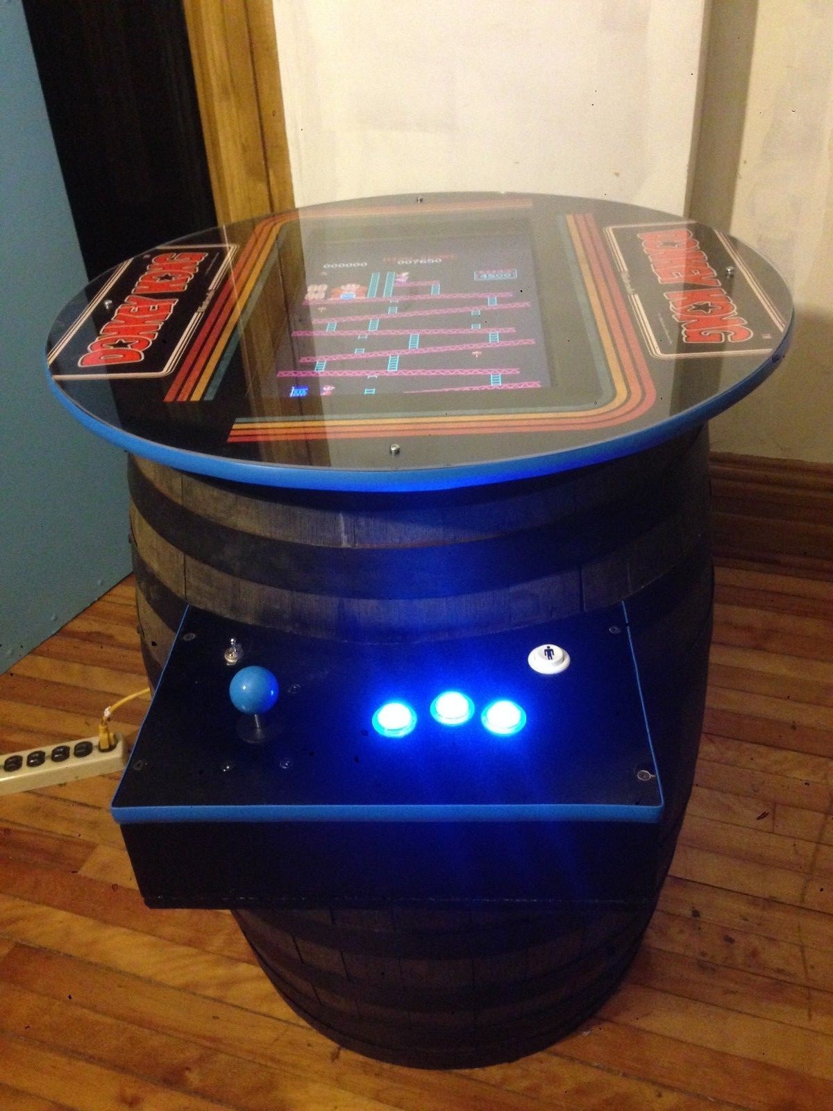 Donkey Kong Cocktail Arcade Machine Real Whiskey Barrel 60 Arcade Classics