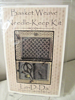 La-D-Da BASKET WEAVE NEEDLE KEEP Counted Cross Stitch KIT w/ Scissors
