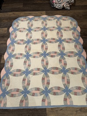 Vintage Pastel Double Wedding Ring Handstitched Cutter Quilt