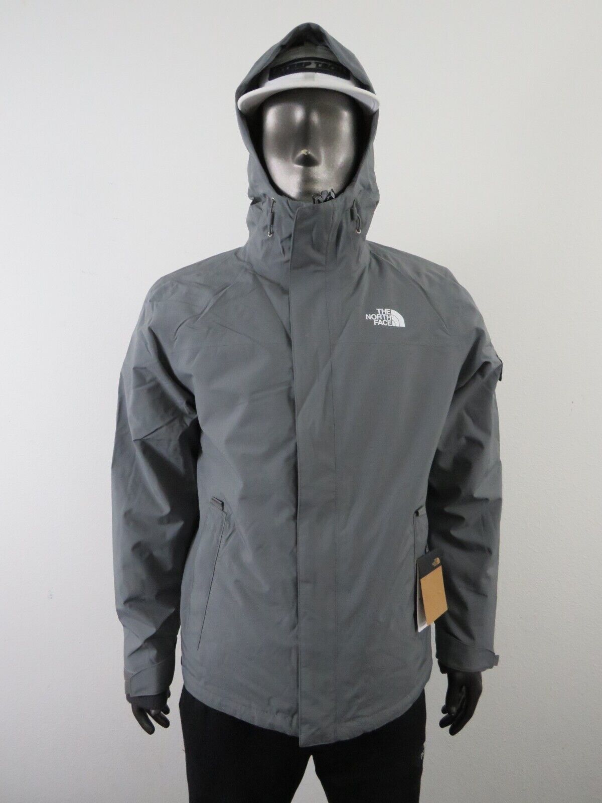 Mens The North Face Toro Peak Triclimate Waterproof Rain Hooded Jacket - Grey Mens The North Face Toro Peak Triclimate Waterproof Rain Hooded Jacket - Grey