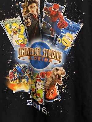 2016 Universal Studio Youth T Shirt Sz  L